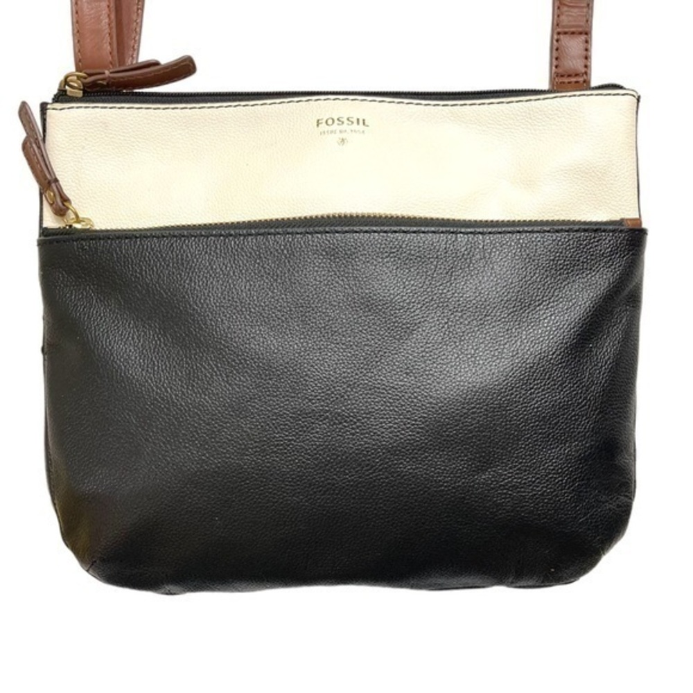 Fossil black and white leather messenger crossbody bag